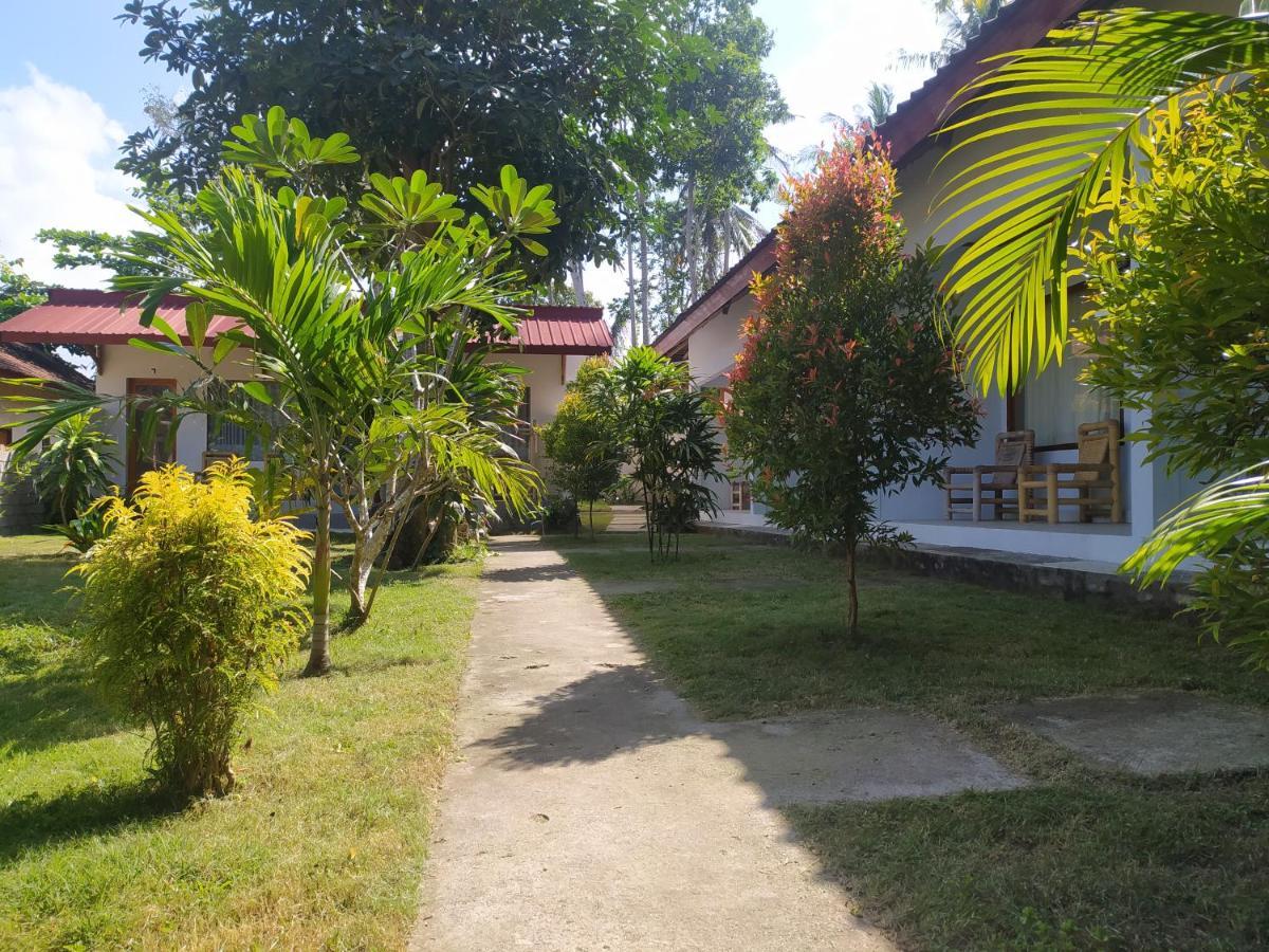 Kebun Homestay Kuta  Exterior foto
