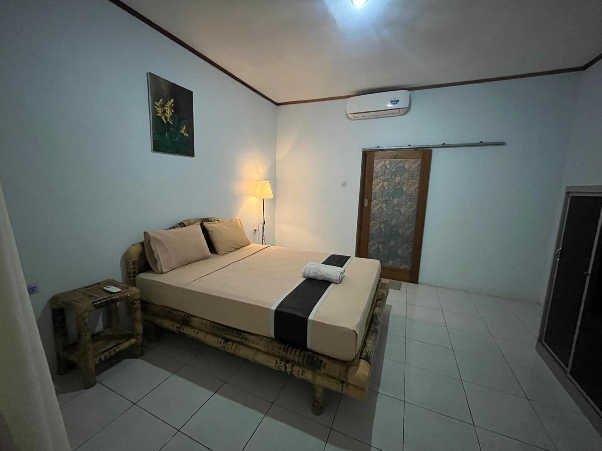 Kebun Homestay Kuta  Exterior foto